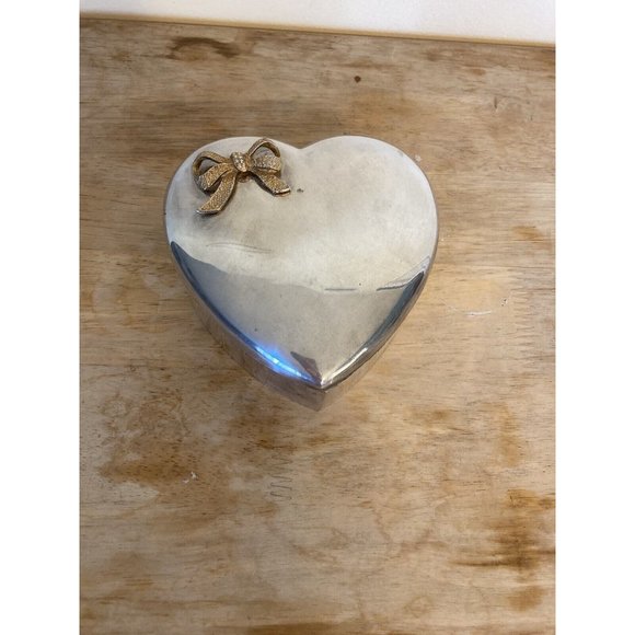 Vintage Silver Tone Heart Shaped Box with Gold Tone Bow Made in Hong Kong - Picture 2 of 11